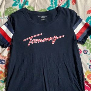 tommy hilfiger t shirt
